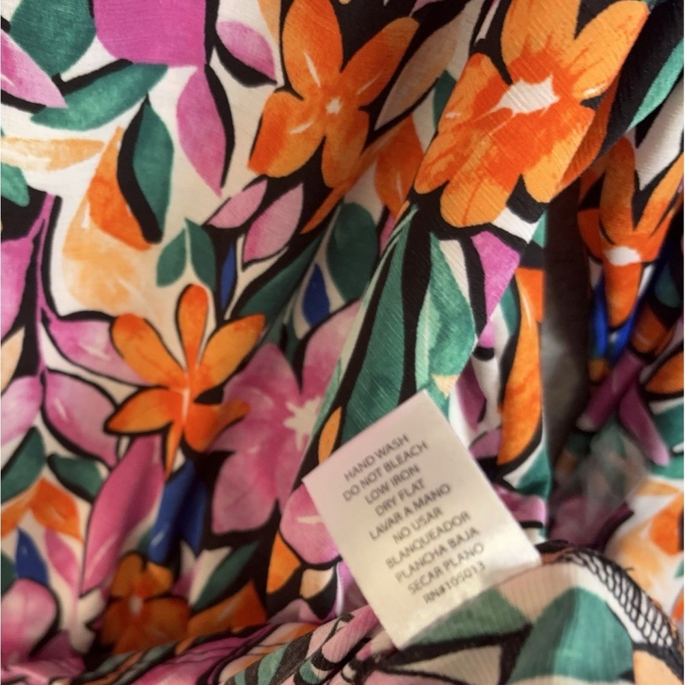 Dear Scarlett Blouse Womens 3X Multicolor Floral Lightweight Stretch - Picture 5 of 7